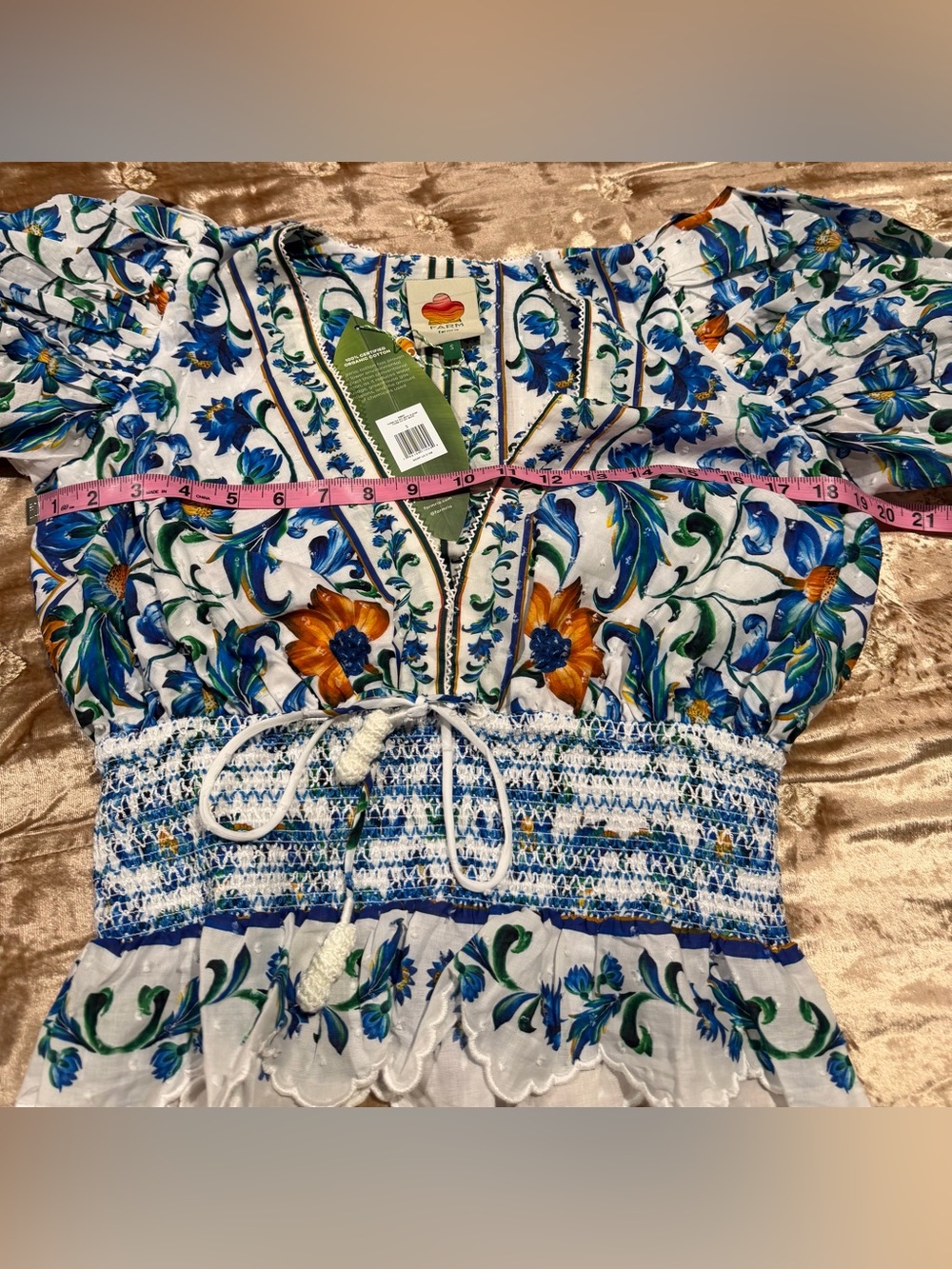 FARM Rio Off-White Floral Tile Smocked V-Neck Blouse. Size Small - Picture 7 of 8